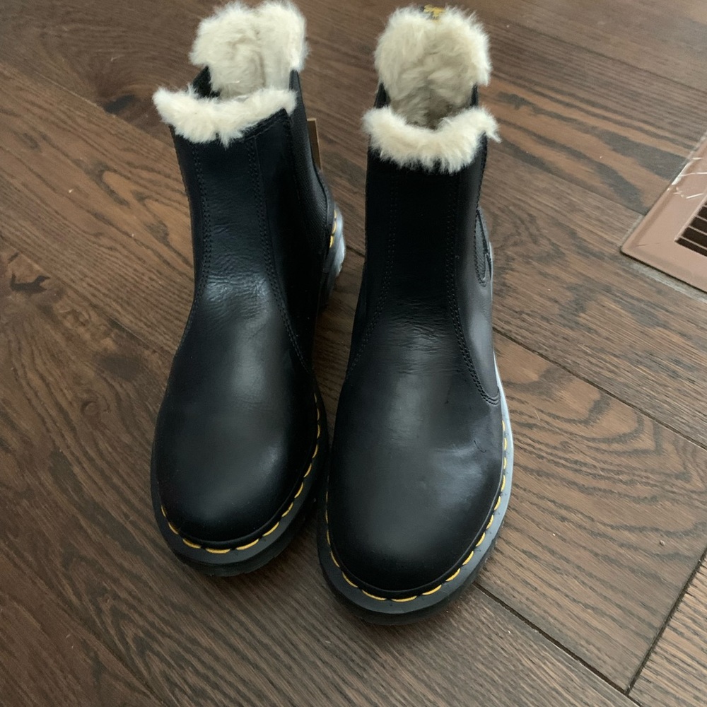 New dr martens
